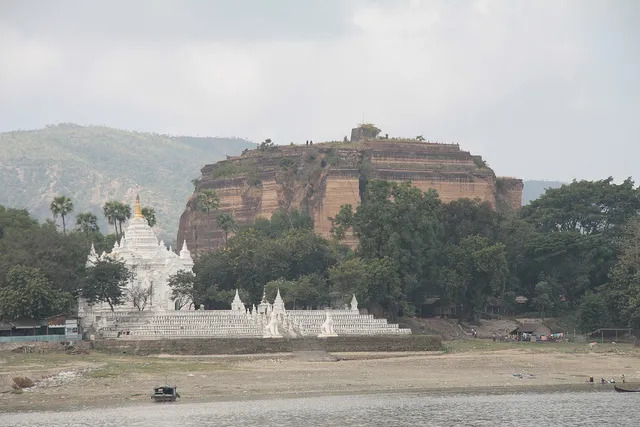 Mingun Pahtodawgyi may remain an unfinished dream, but its grandeur and historical significance have solidified its place as one of Myanmar’s most cherished landmarks.