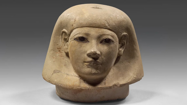 The limestone lids of Senetnay's Canopic jars were sculpted to resemble human heads, symbolizing the noblewoman's eternal presence, more than 3,500 years after her death. (Credit: Christian Tepper/Museum August Kestner)