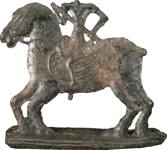 In 1998, a lead statuette of a headless rider was discovered at Empress Place, potentially representing a legendary figure from the Malay Annals. According to the tale, this character, who wed a princess from the sea near Singapore, fathered a son who would go on to become the city’s first ruler.