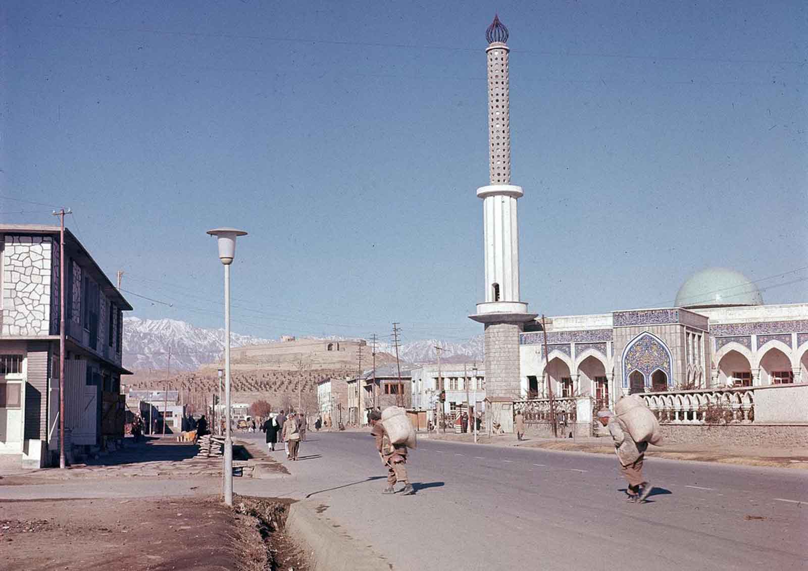 A newly constructed mosque in Kabul’s suburbs, November 1961.