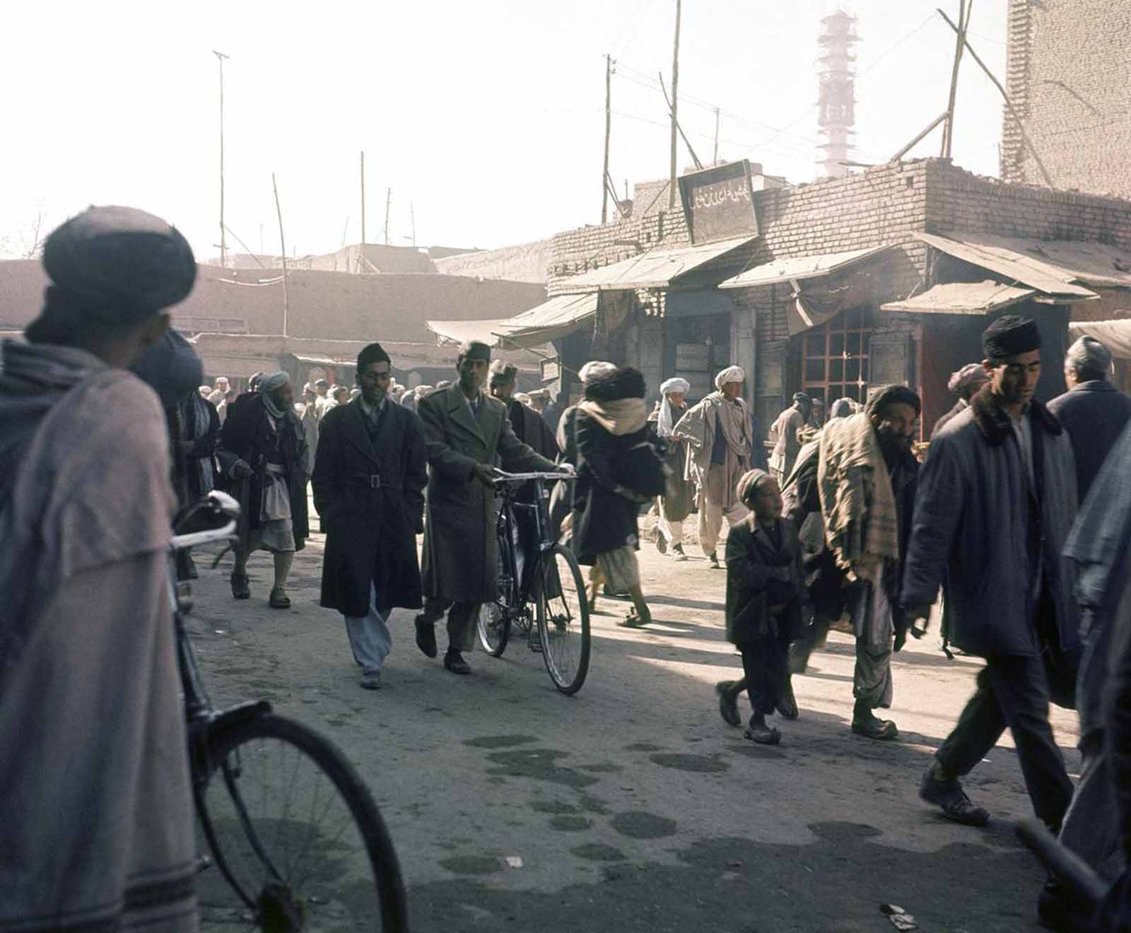 Another bustling day in Kabul, November 1966.