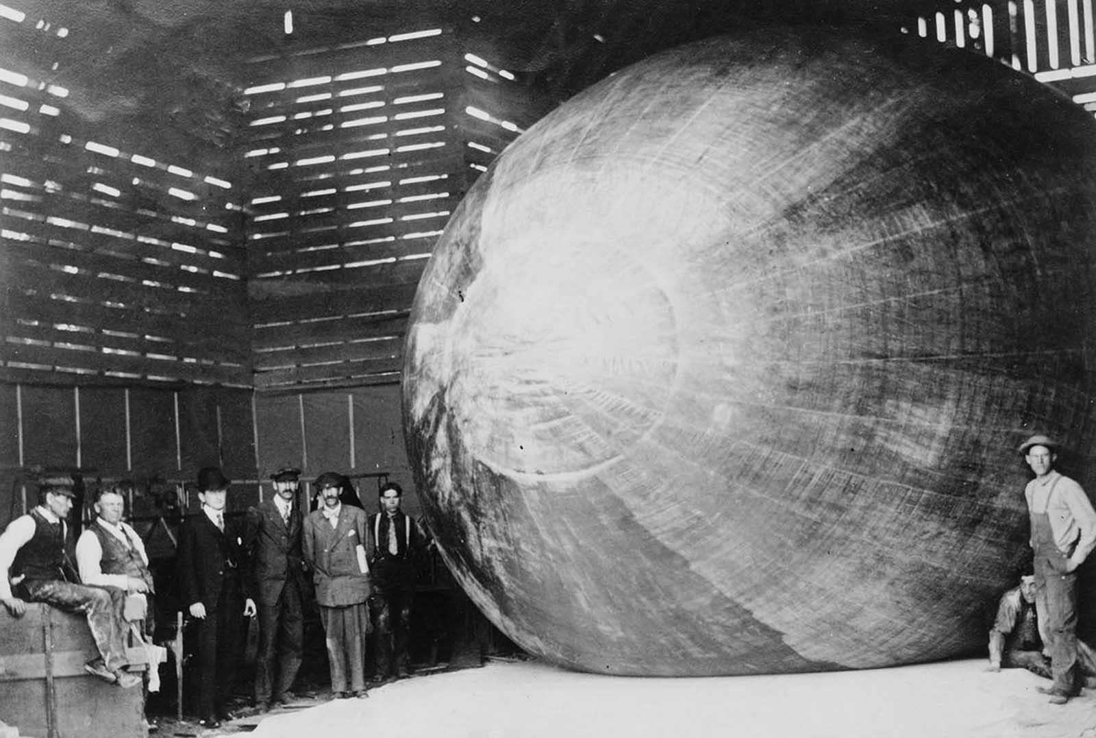The Baldwin airship at Hammondsport, New York, in 1907. Thomas Scott Baldwin, seen second from the left, later served as a U.S. Army major during World War I and made history as the first American to parachute from a balloon.