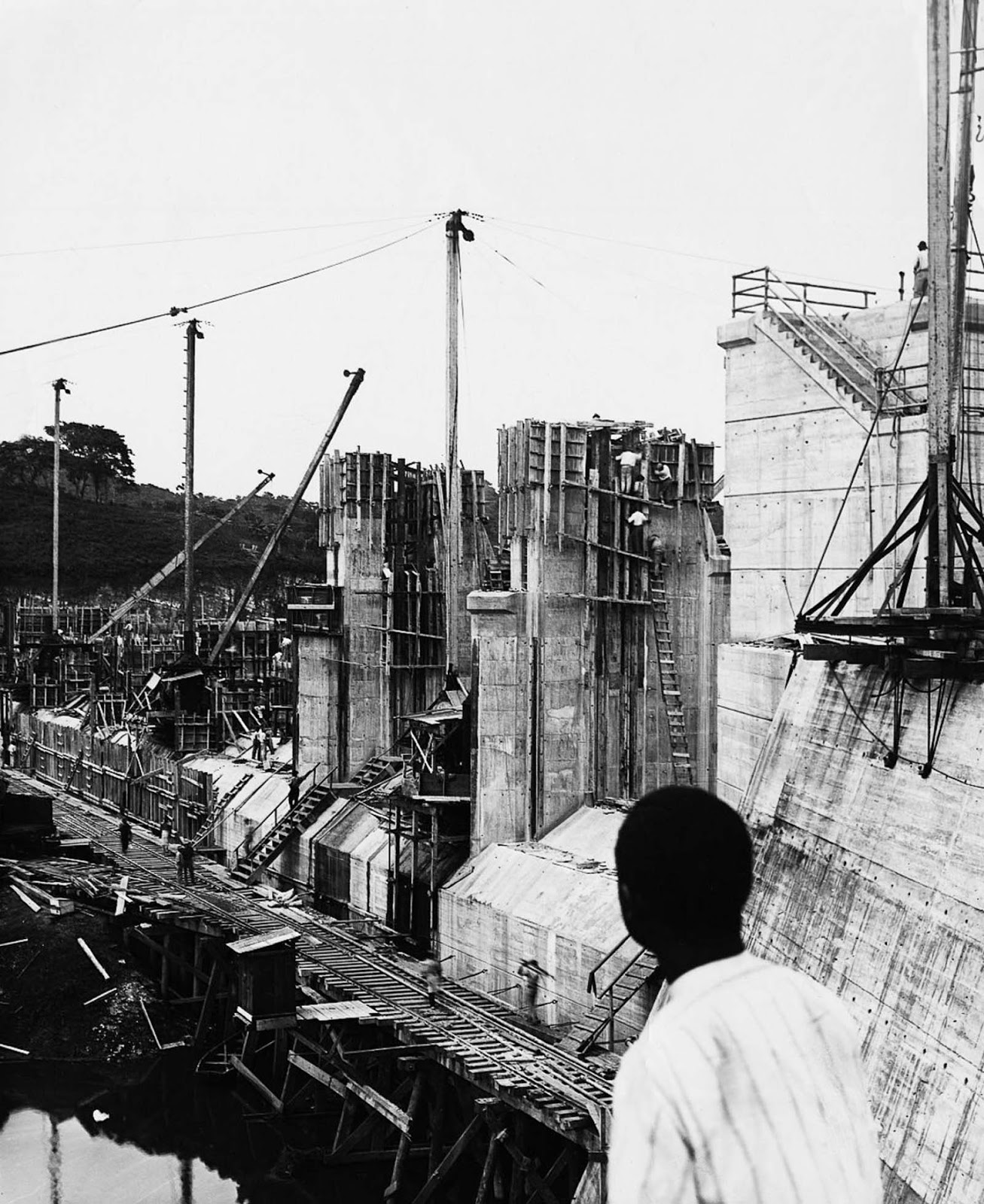 The U.S. succeeded by redesigning the project, shifting from the original French sea-level canal plan to a more practical lock-controlled system.