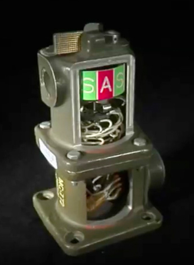 A close-up of the MC-772 Arm/Safe Switch, similar to those used in the Mk 39 Mod 2 bombs involved in the 1961 Goldsboro incident.